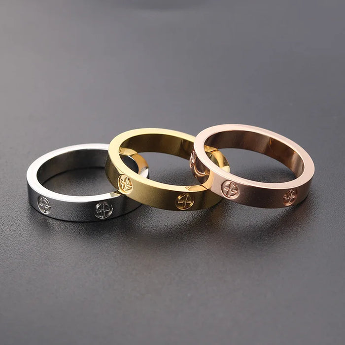 Minimalistische Ringe in Edelstahl – Stilvolle Eleganz in Gold, Silber und Roségold