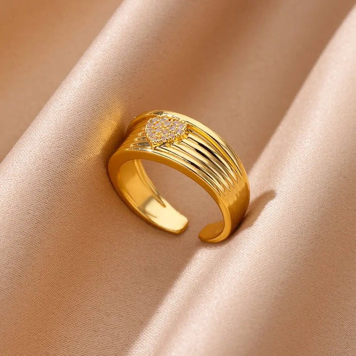 Goldene Ringe mit Zirkonia – Strahlende Eleganz für jeden Anlass
