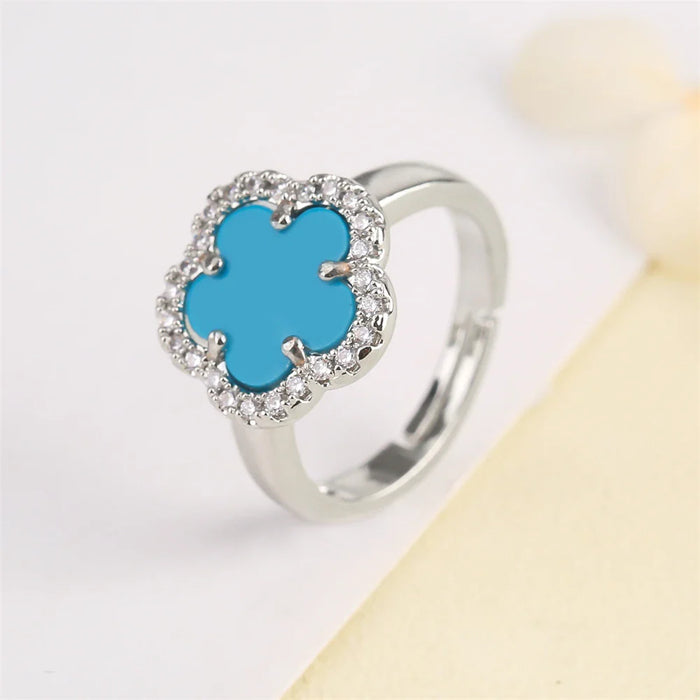 Blumenförmiger Einstellbarer Ring mit Emaille-Inlay und Zirkonia