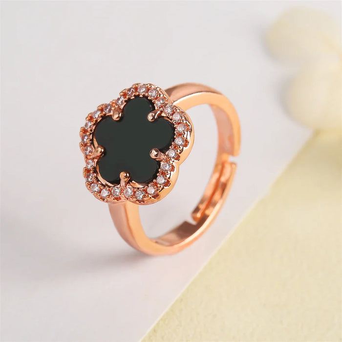 Blumenförmiger Einstellbarer Ring mit Emaille-Inlay und Zirkonia