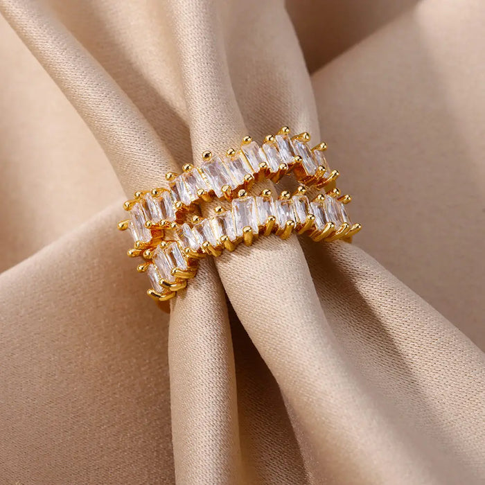 Eleganter Doppelreihenring mit Zirkonia-Steinen