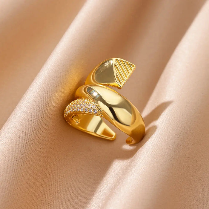 Goldene Ringe mit Zirkonia – Strahlende Eleganz für jeden Anlass