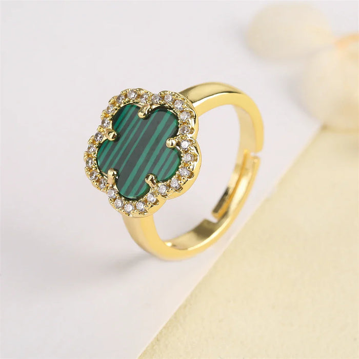 Blumenförmiger Einstellbarer Ring mit Emaille-Inlay und Zirkonia